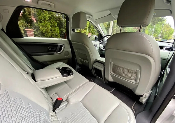 Land Rover Discovery Sport cena 79900 przebieg: 169852, rok produkcji 2015 z Skwierzyna małe 781